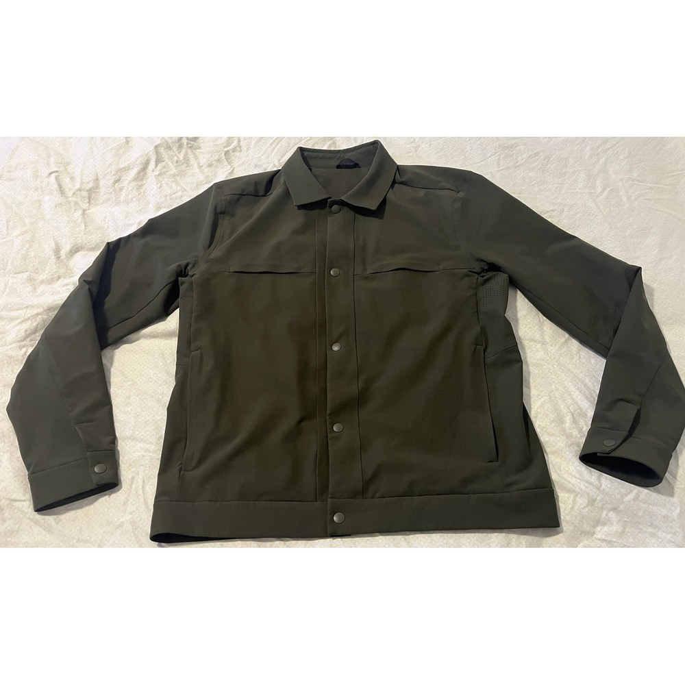 Lululemon Jacket Men L City Excursion Utilitech Graphite Green Snap Overshirt